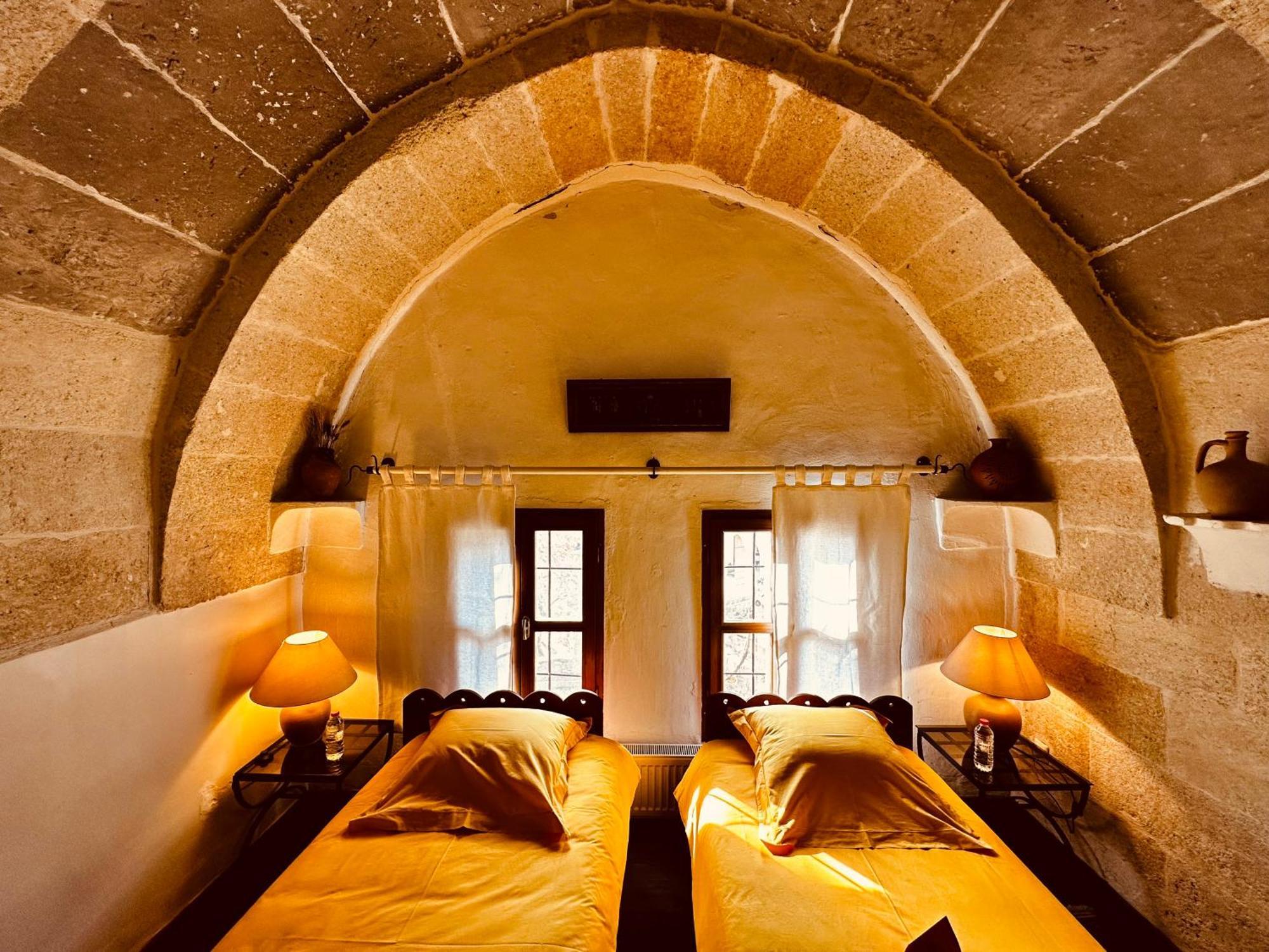 Les Maisons De Cappadoce Ючхисар Екстериор снимка